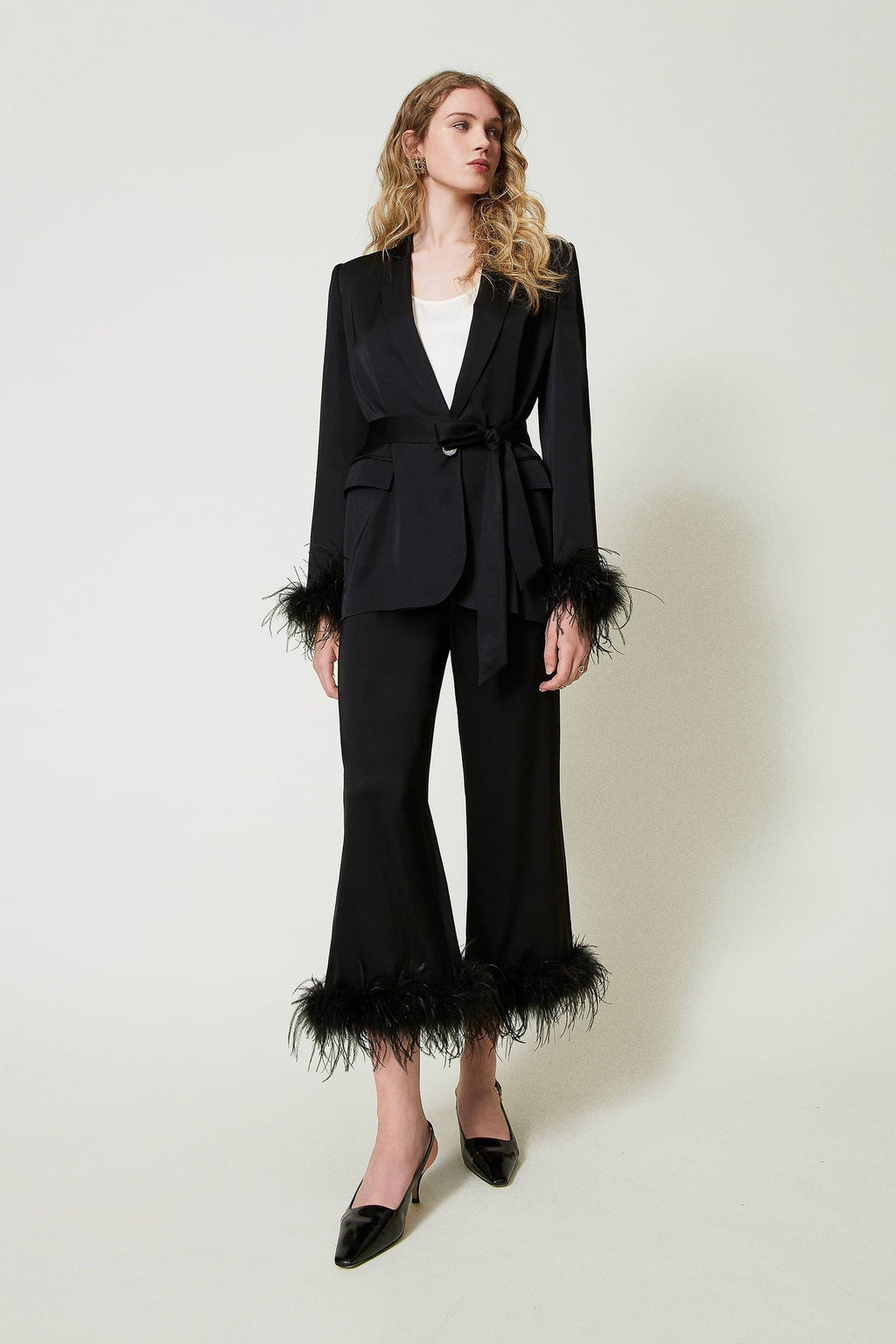 Pantalons en satin Twinset avec plumes