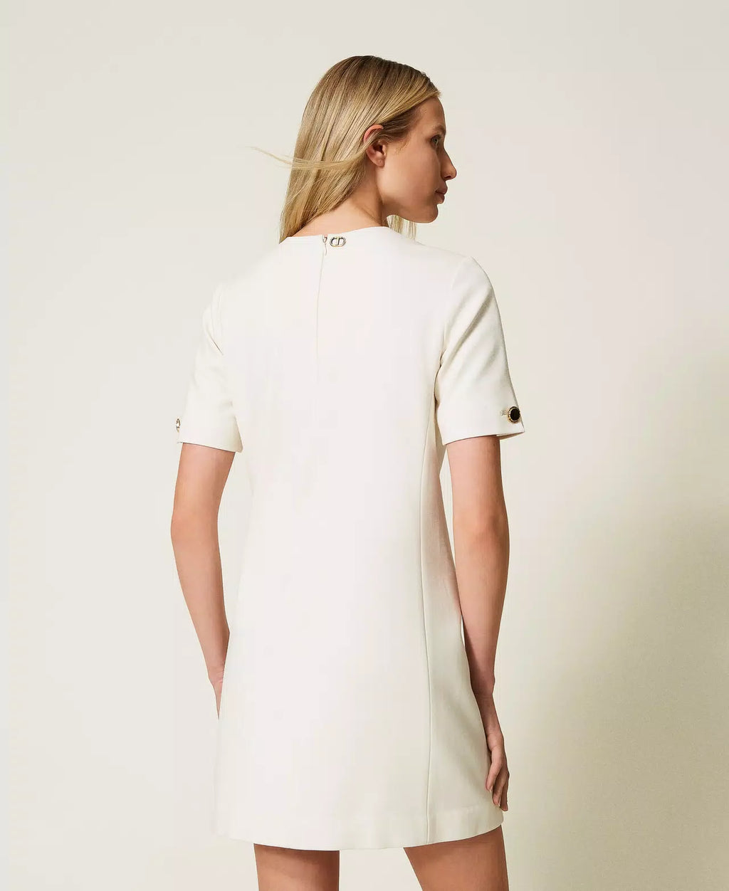 Twinset Robe courte à boutons bijoux