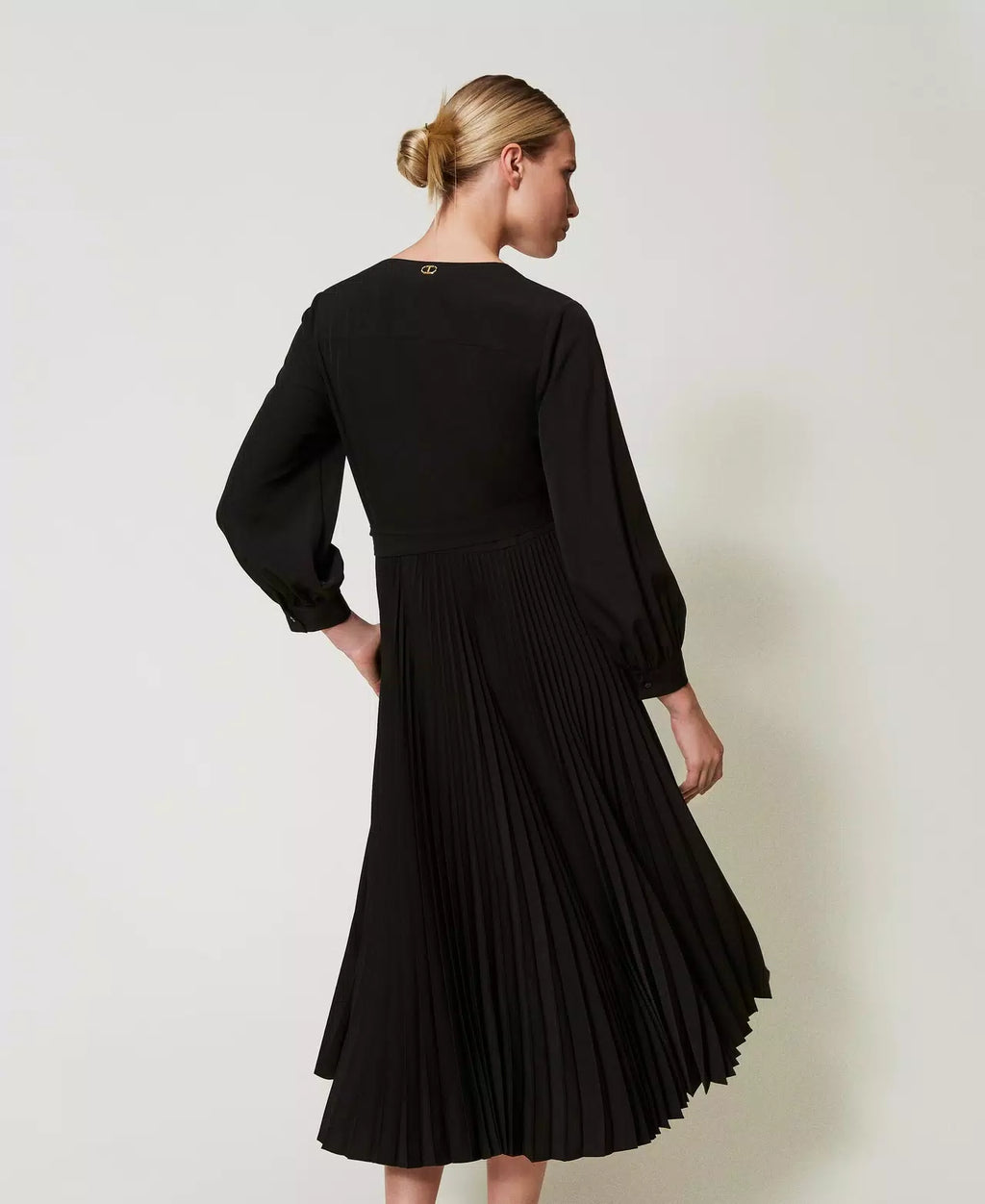Twinset Robe midi plissée en crêpe de Chine