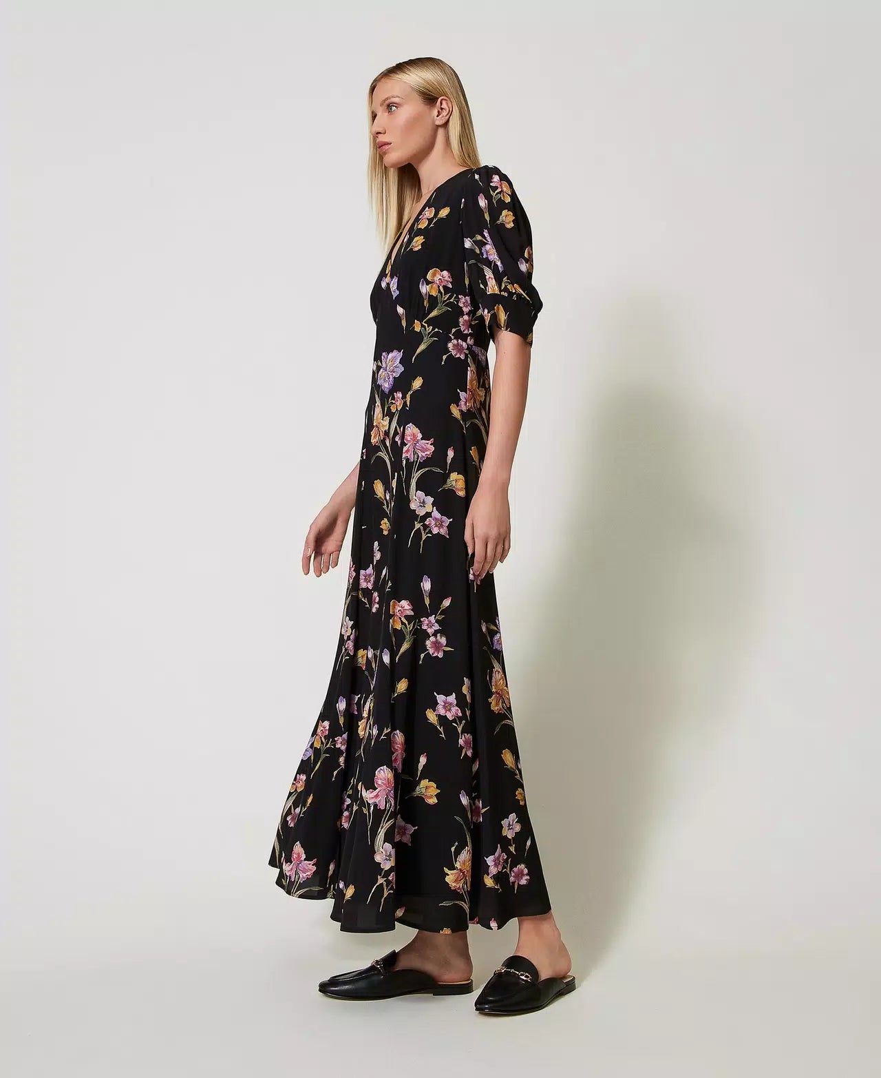Twinset Long crêpe de Chine floral dress