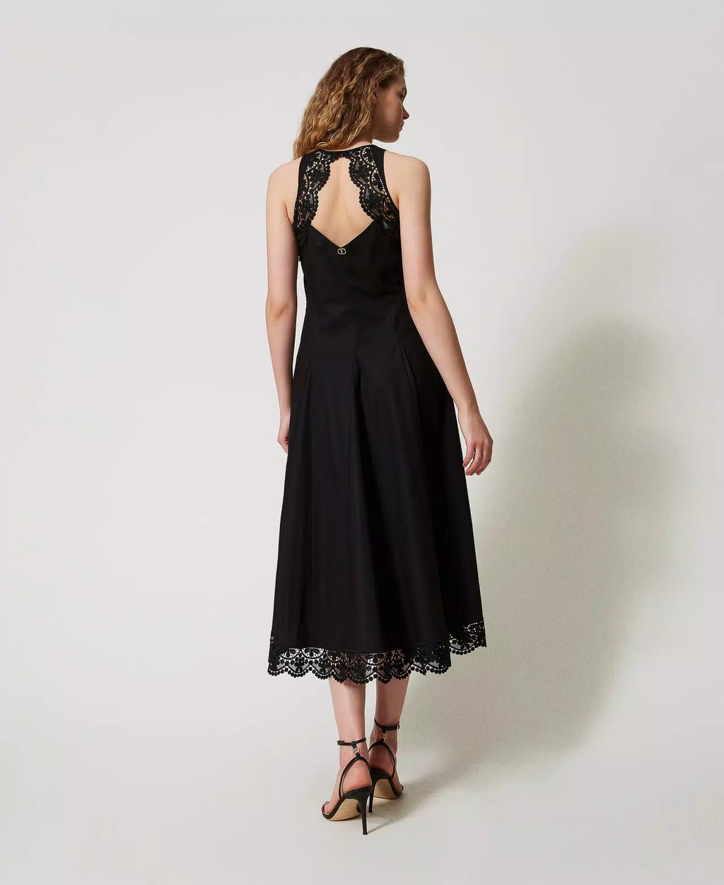 Robe longue en popeline Twinset avec dentelle
