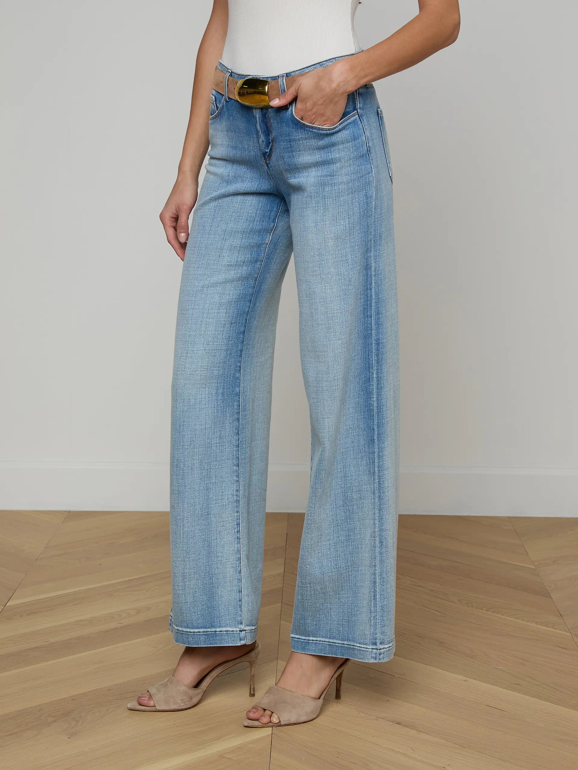 L'Agence Joanne Low-Rise Wide-Leg Jean Dry Ice