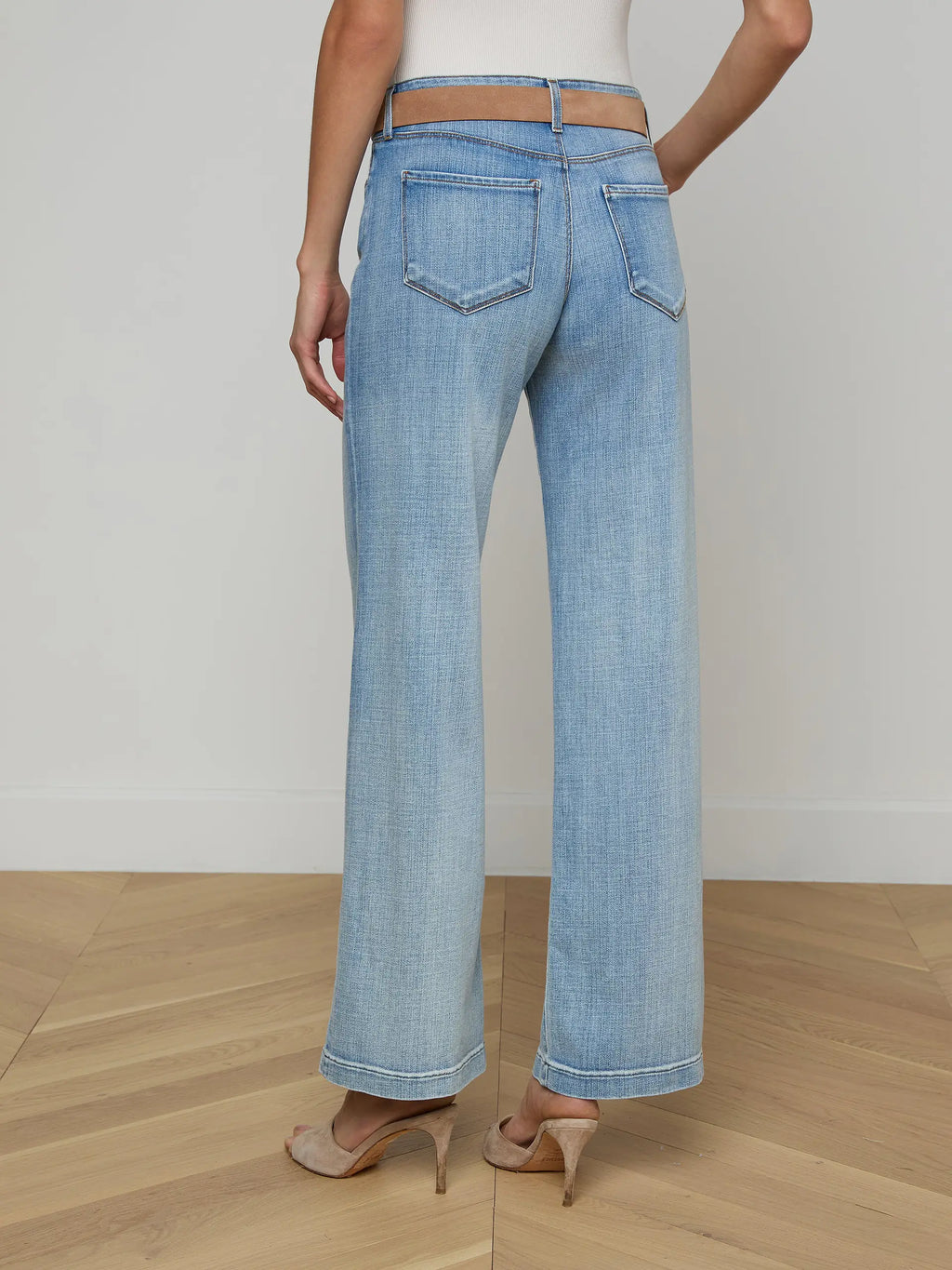 L'Agence Joanne Low-Rise Wide-Leg Jean Dry Ice