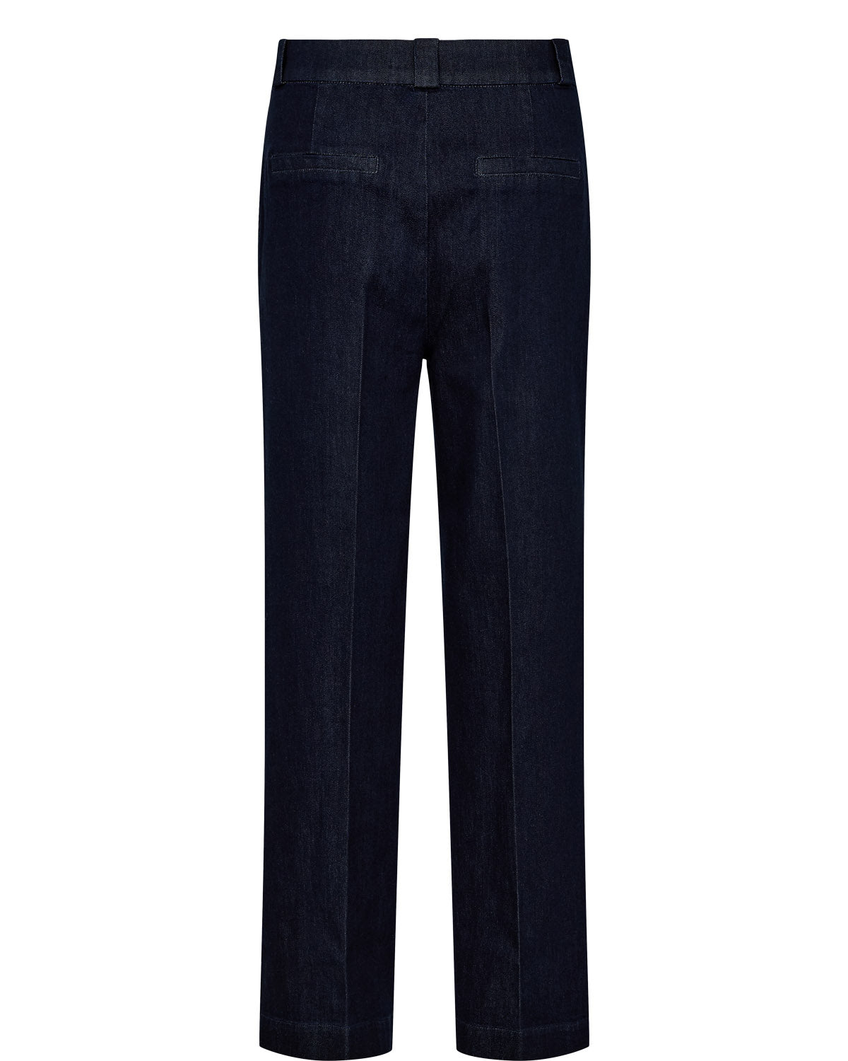 Numph  Nualetta Pant