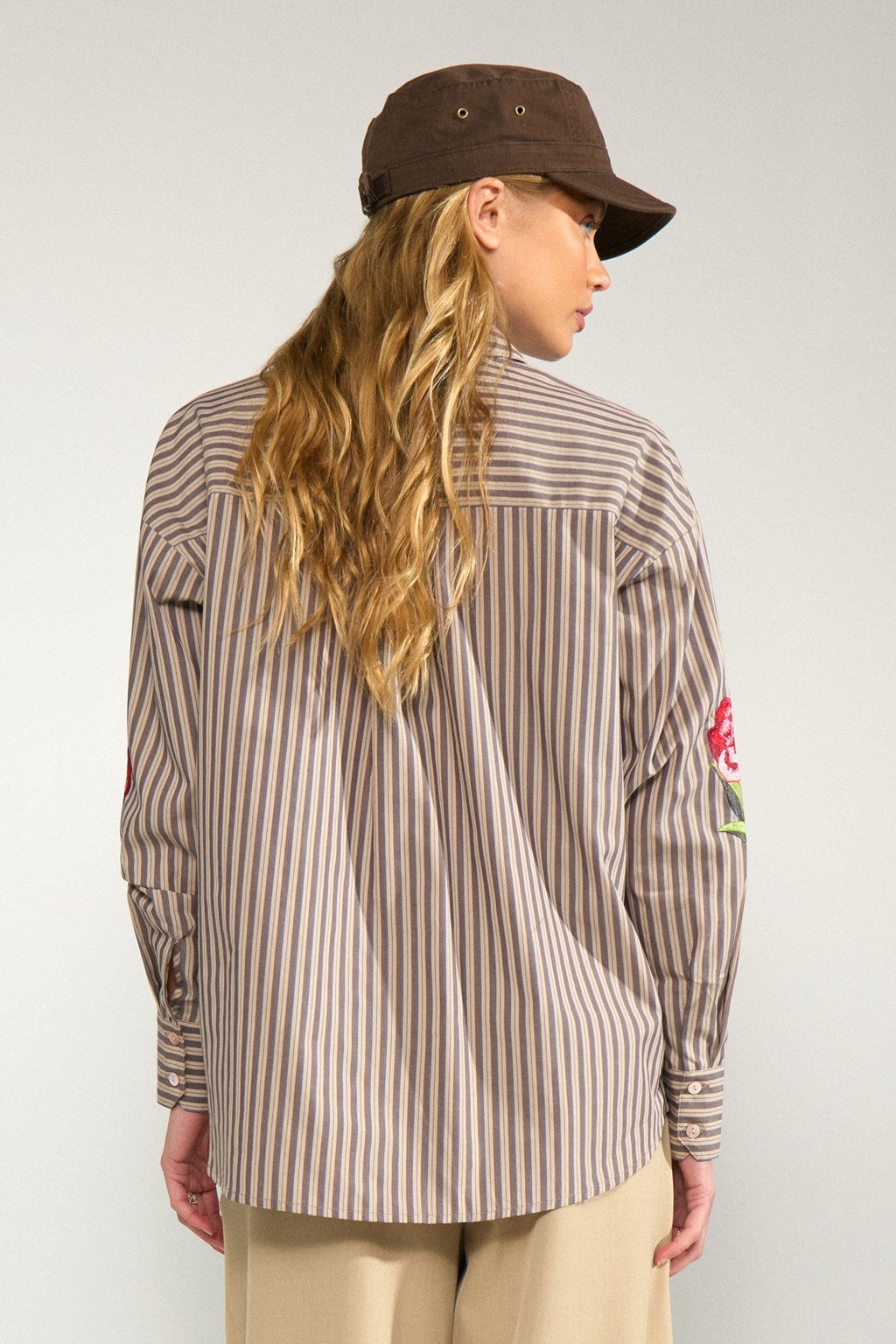 Numph Chemise brodée Nukacey - Taupe foncé