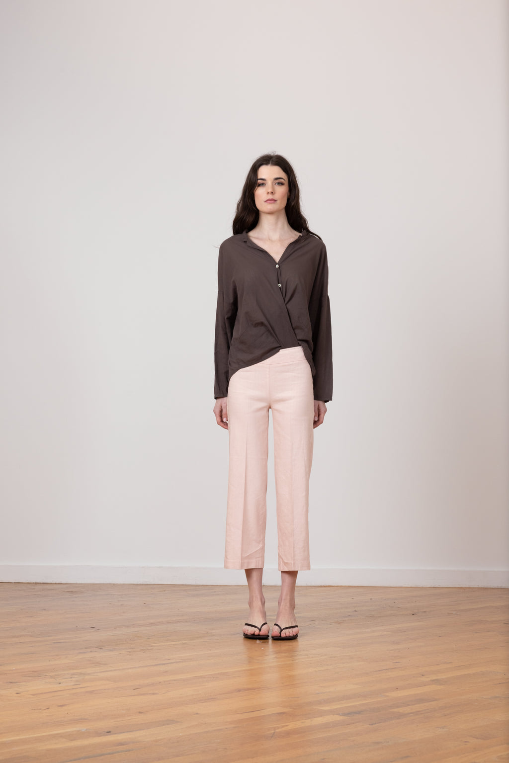 AVENUE MONTAIGNE  Alex Linen Stretch Solid