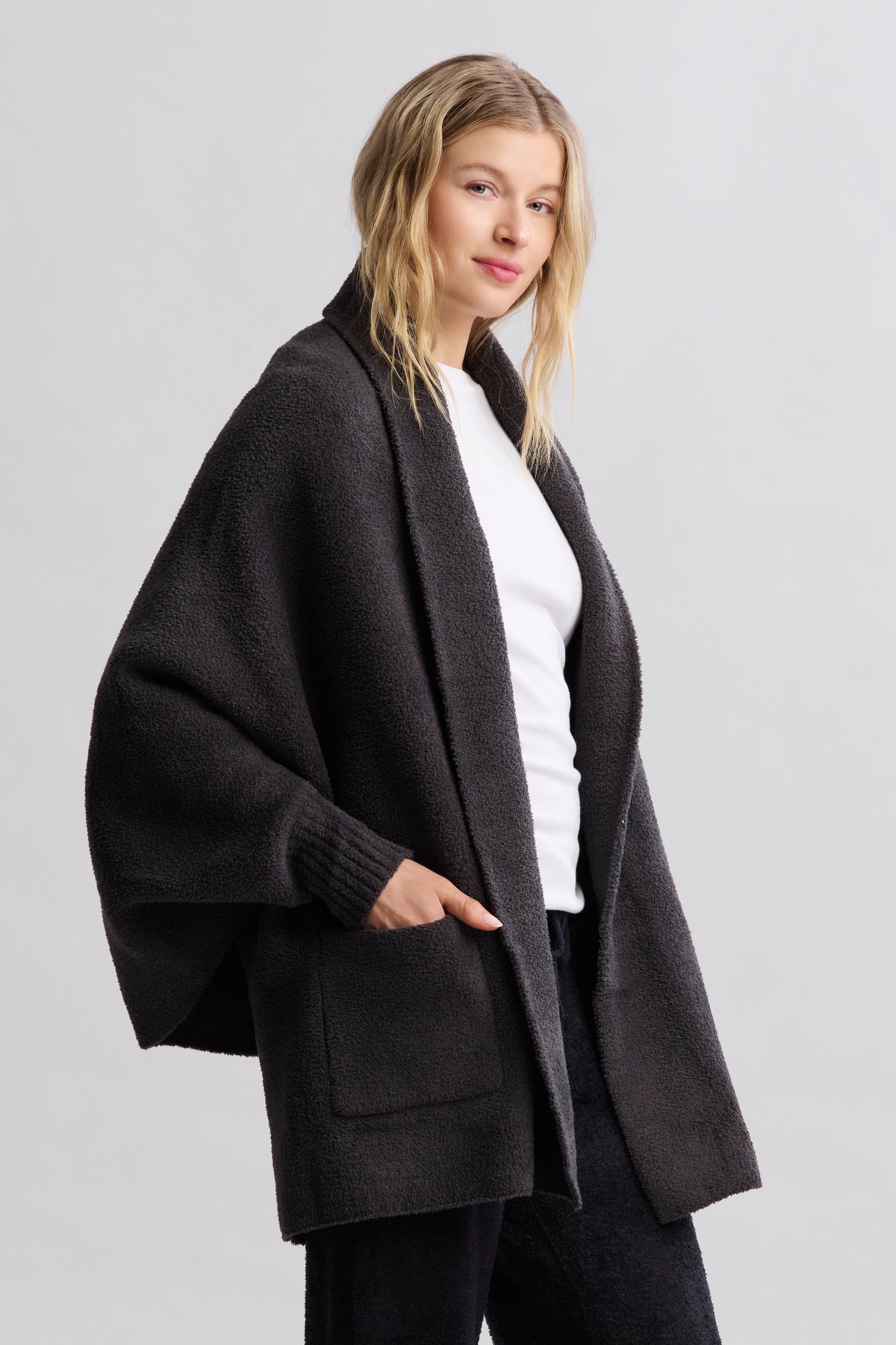 Barefoot Dreams Enveloppe couverture Cozychic pour femme Carbone
