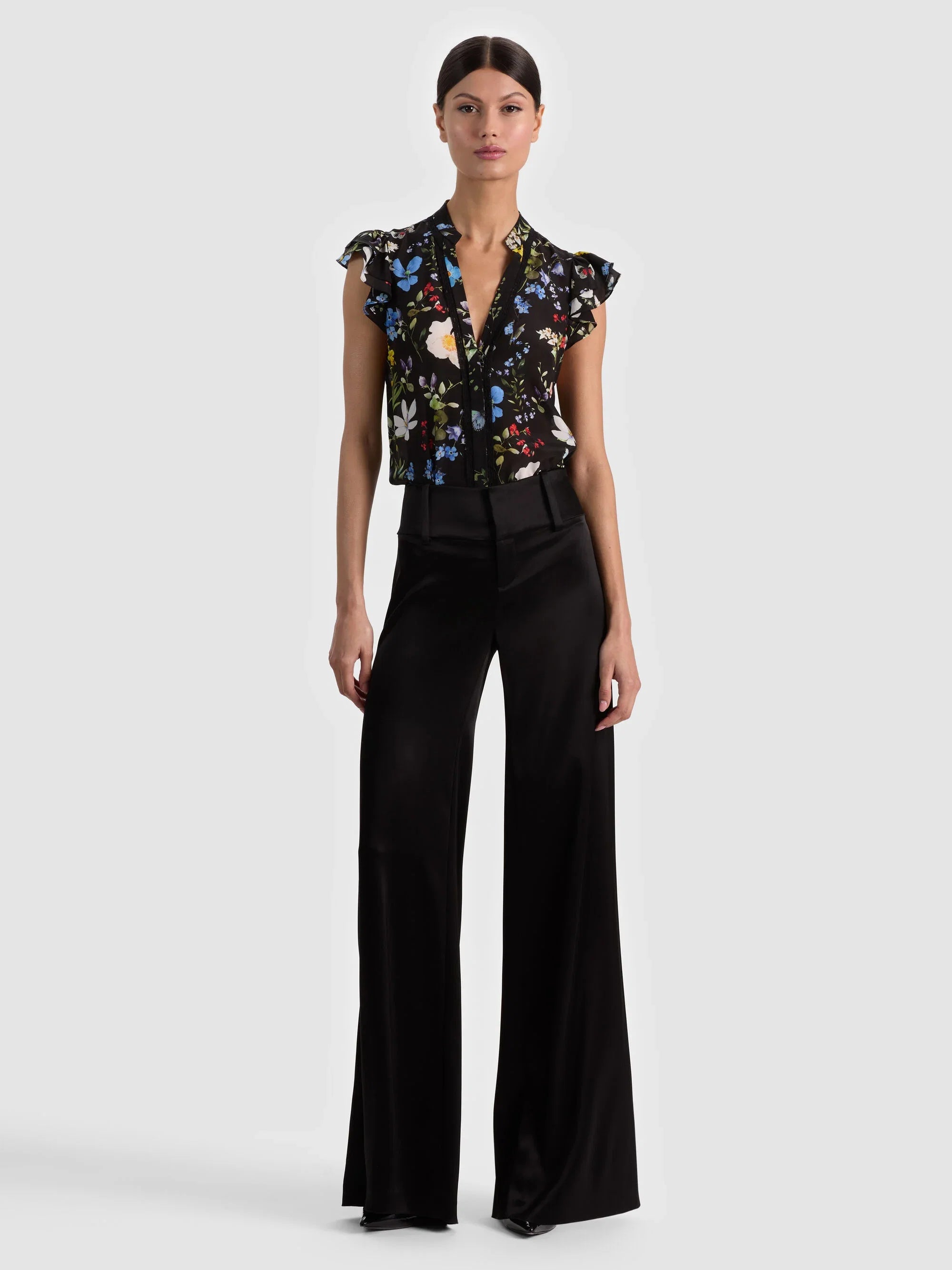 Alice & Olivia Arlette Flutter Sleeve Silk Blouse Twisting Vines Black