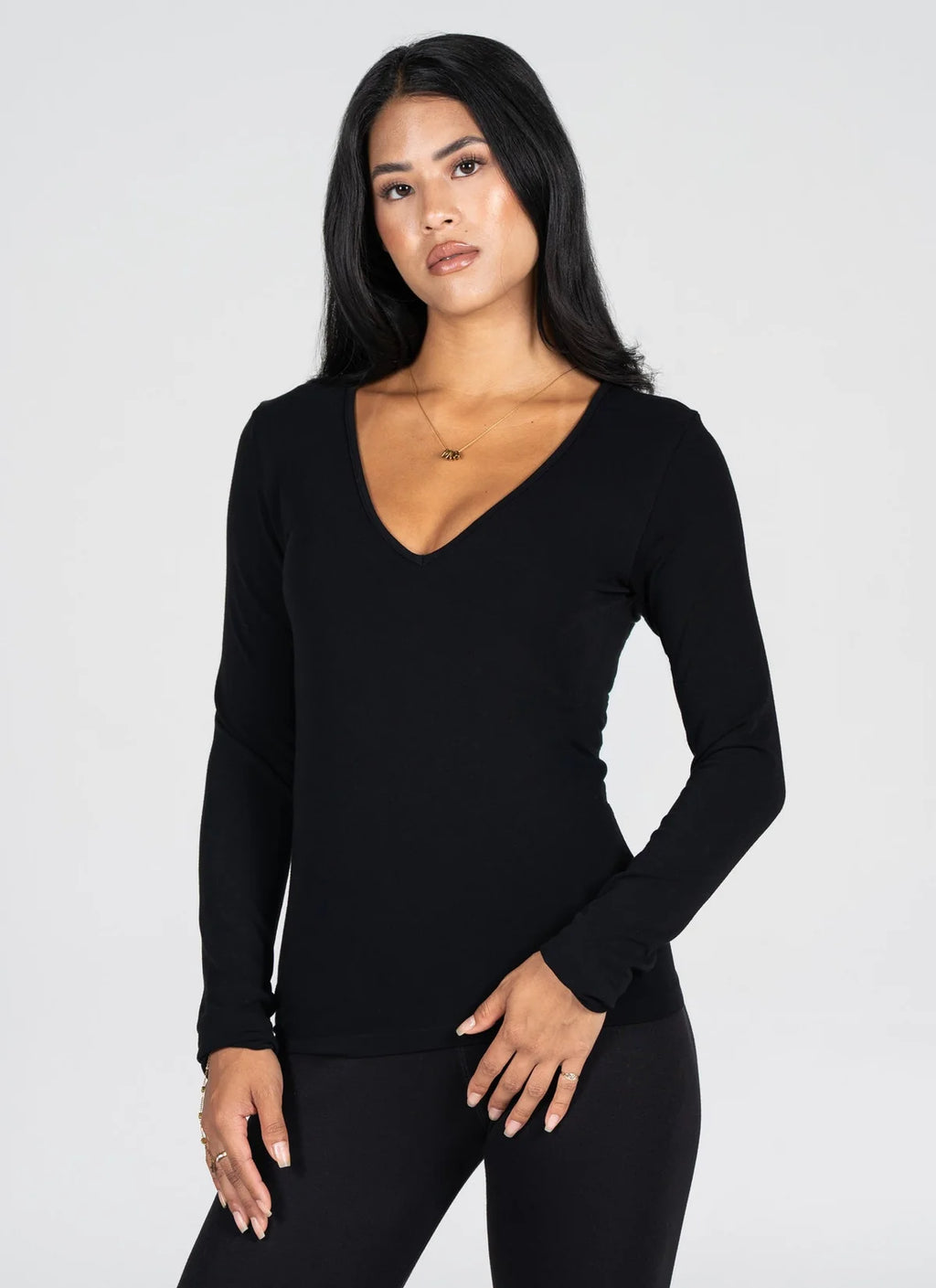 C'est Moi Bamboo L/S V Neck Top