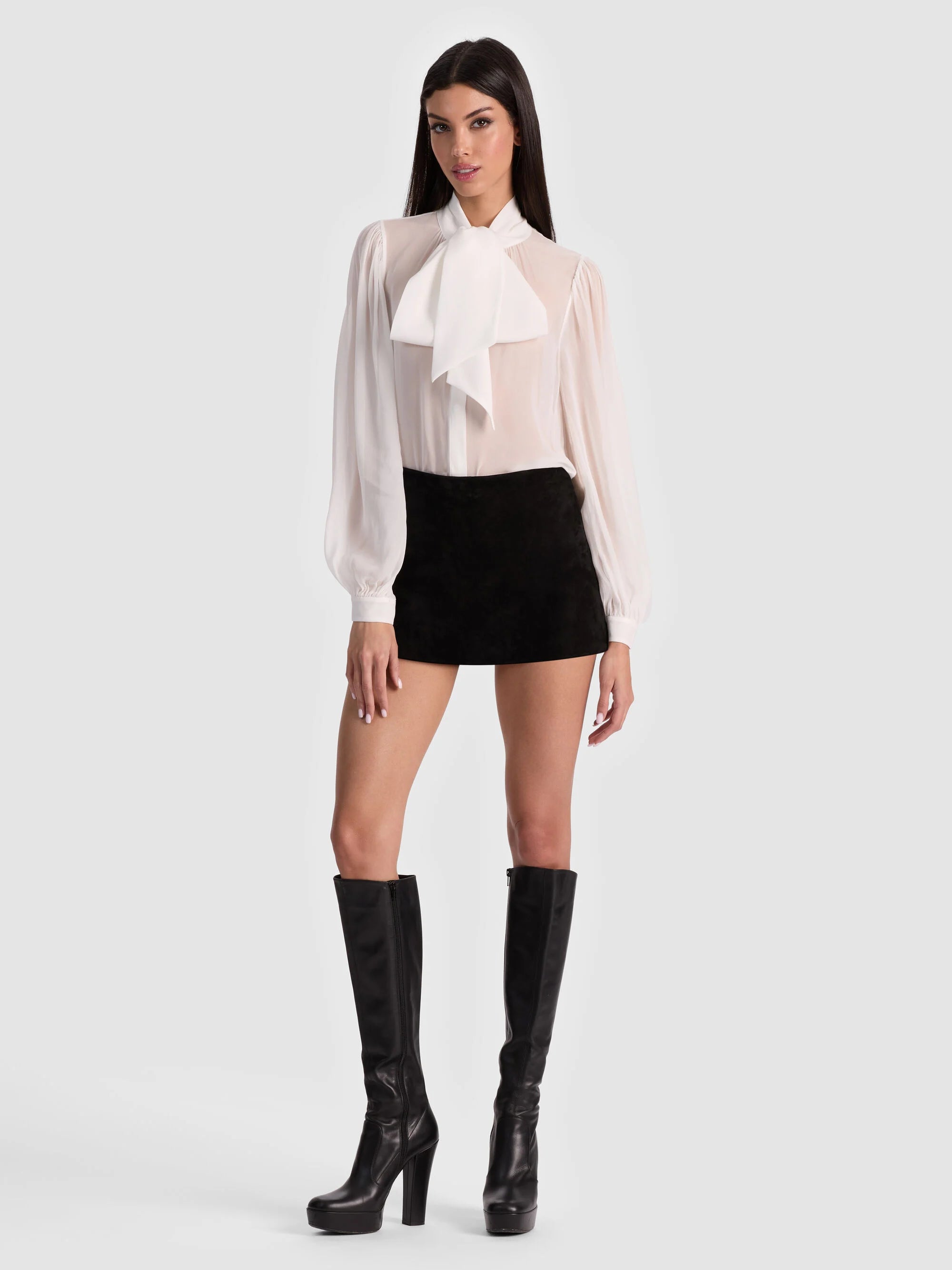 Alice + Olivia Brentley Classic