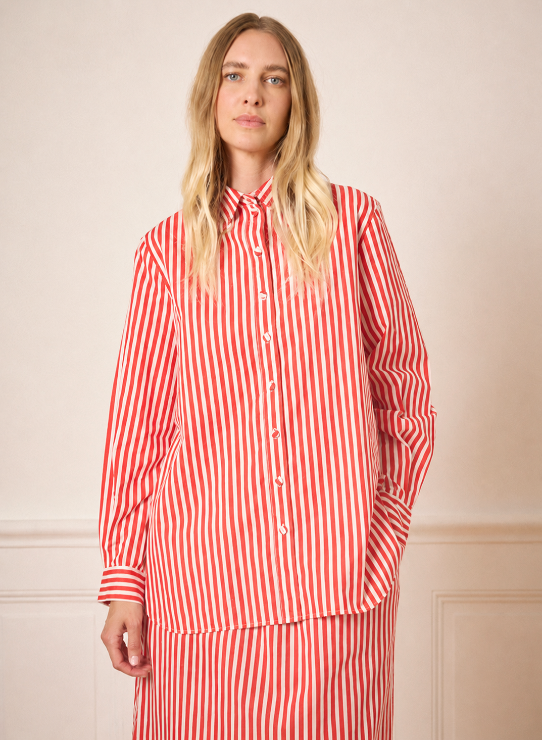 Chemise rayée NotShy à manches longues et boutons latéraux