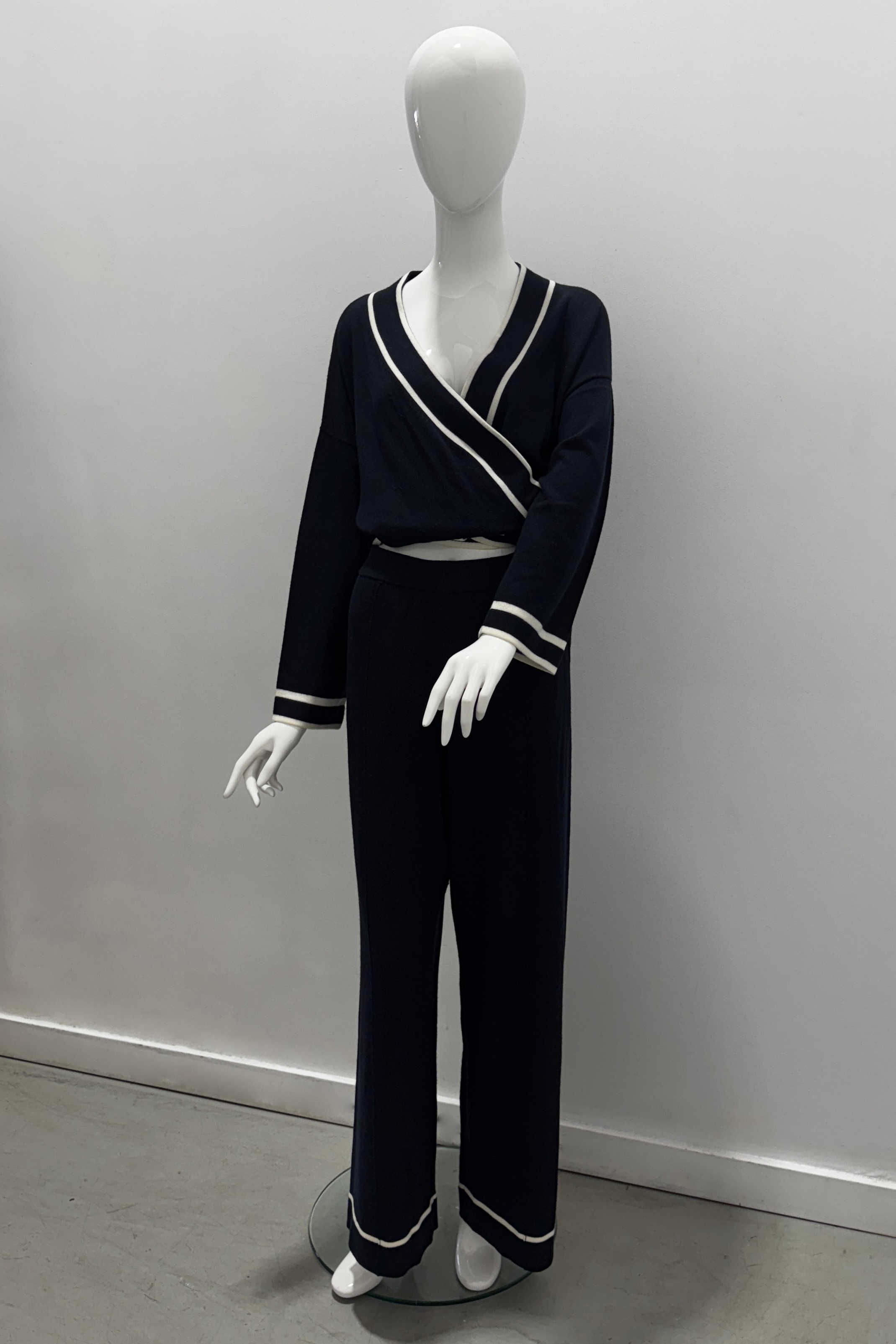 Pantalon évasé en cachemire Notshy Calvin avec bordure contrastante Marine