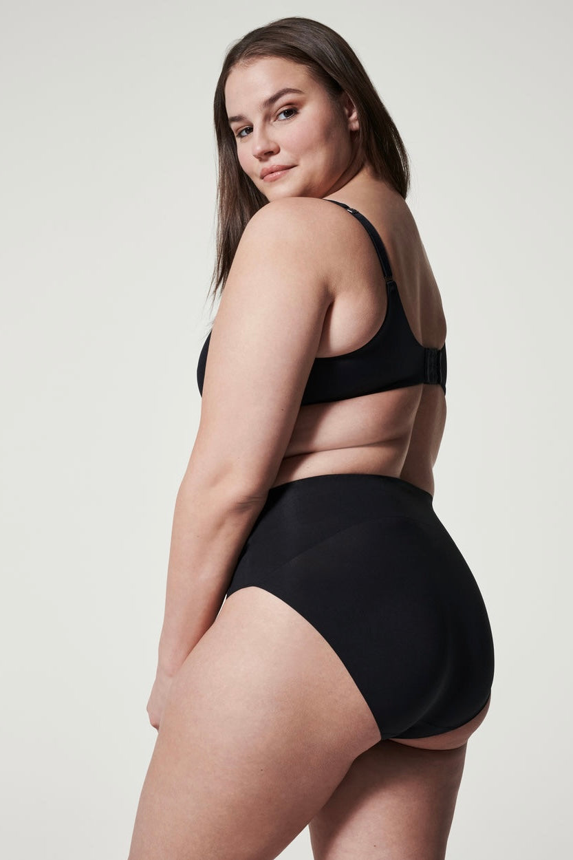 Culotte gainante lissante Undie-tectable® Spanx