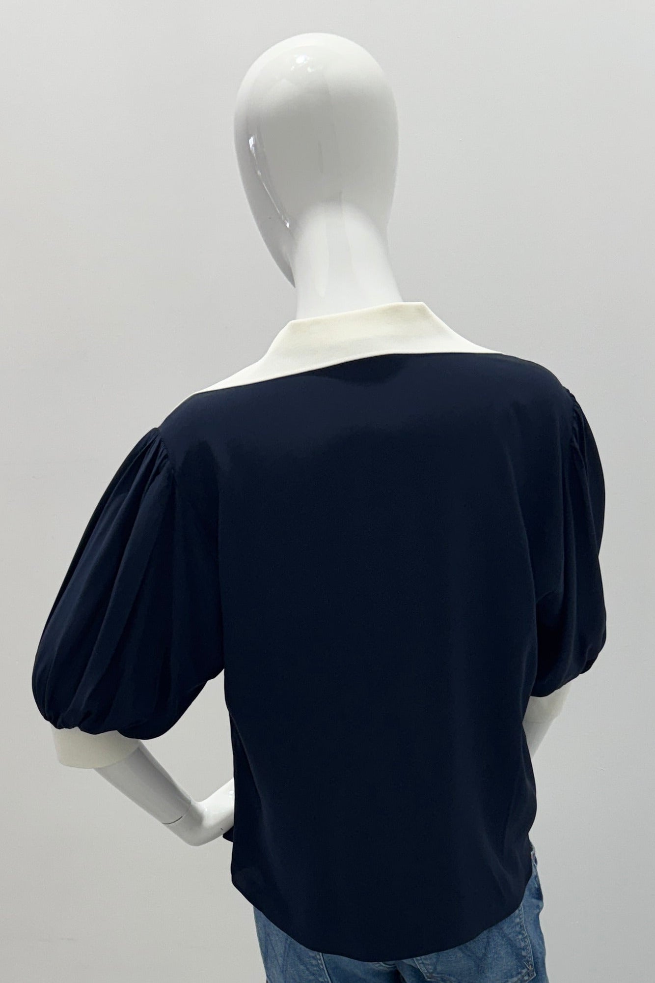 Cinq a Sept Weiley Top Silk 100% Navy/Ivory