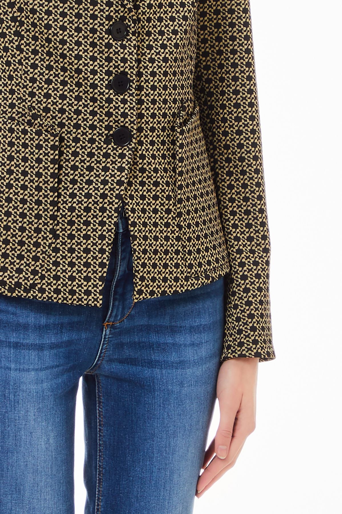 Blazer Liu Jo pour la réunion matinale