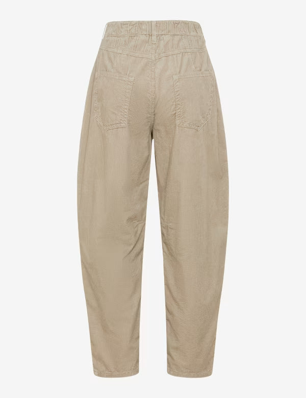 Brax Style Megan Corduroy Barrel Fit Pants - Walnut