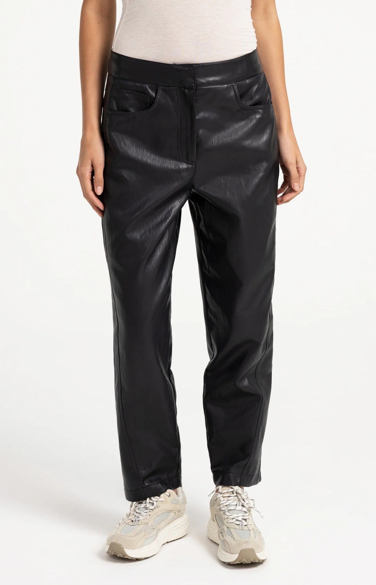YAYA Faux leather carrot fit trousers with seam detail
