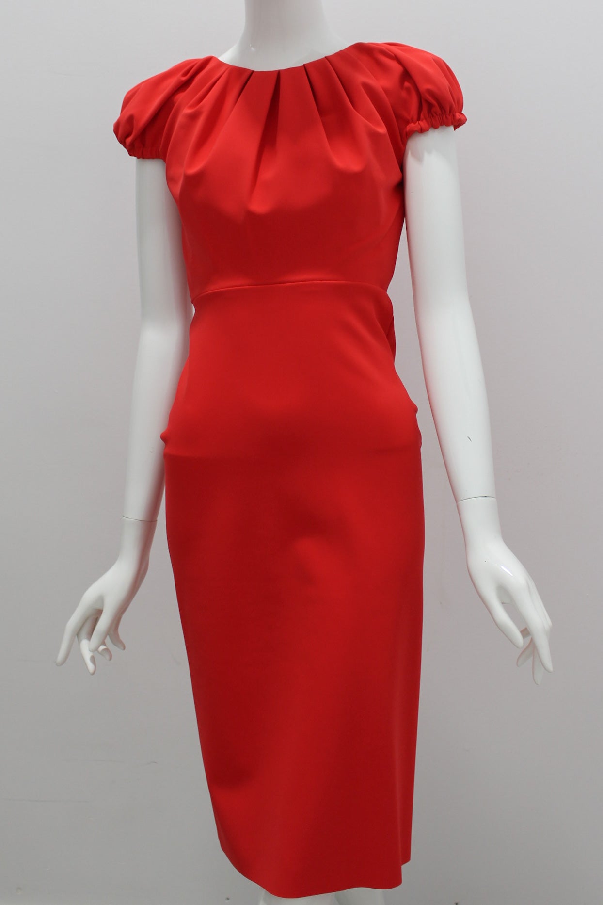 Robe Oneida à encolure dégagée et haut froncé Greta Constantine