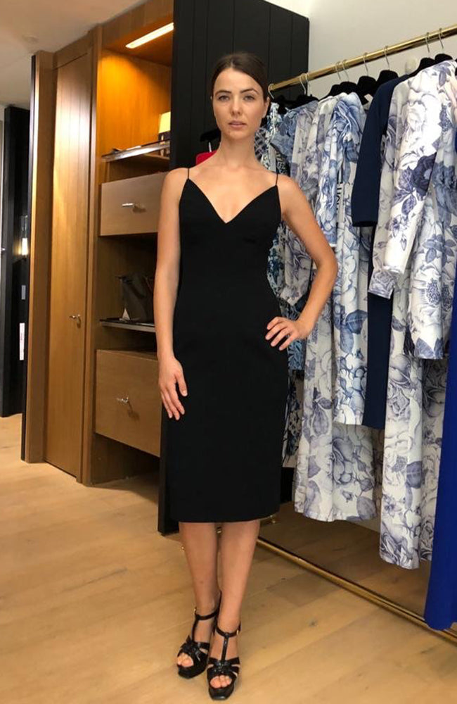 Robe de cocktail à fines bretelles et col en V Lucian Matis