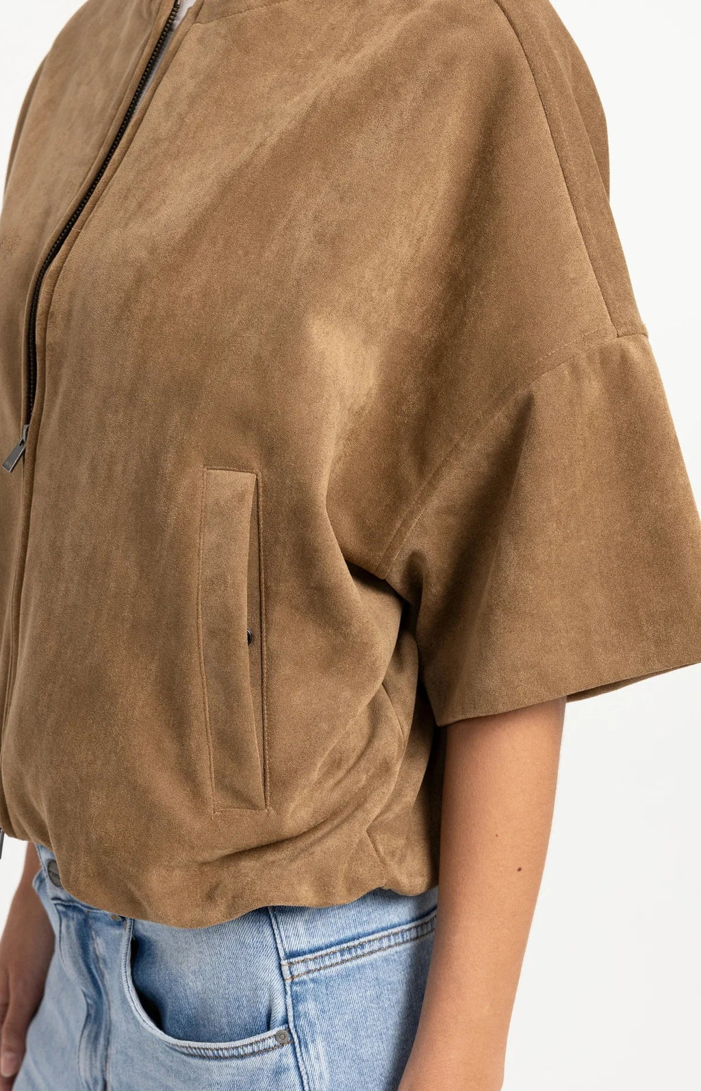 Yaya veste Deudine oversize à manches courtes avec bas volanté