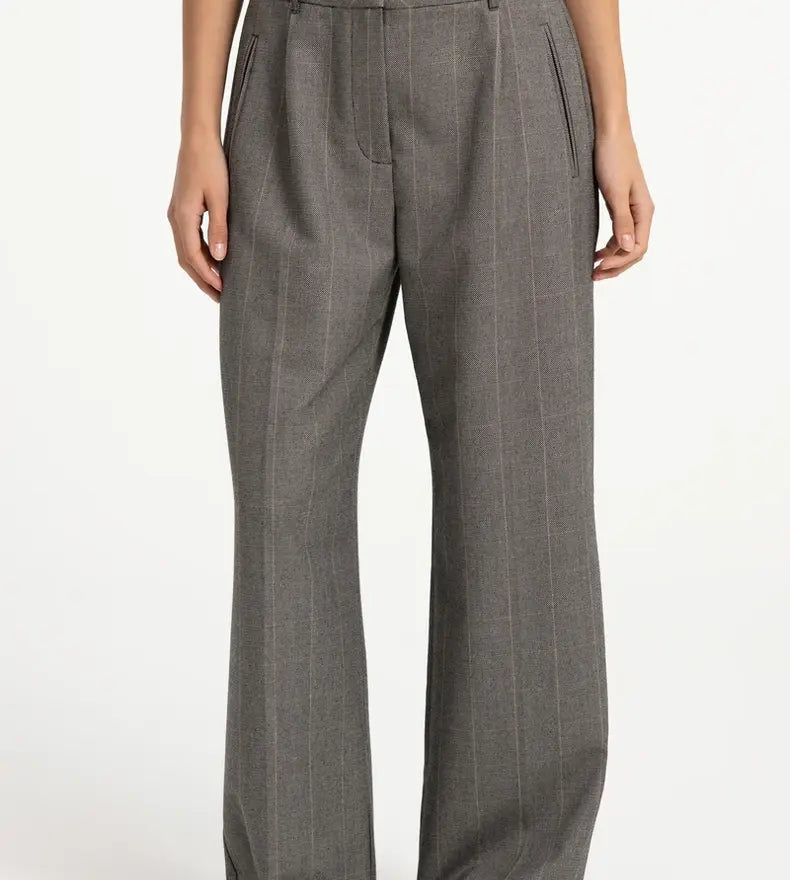 YAYA Woven Wide Leg Trousers with Pleats - HoleBlack Dessin